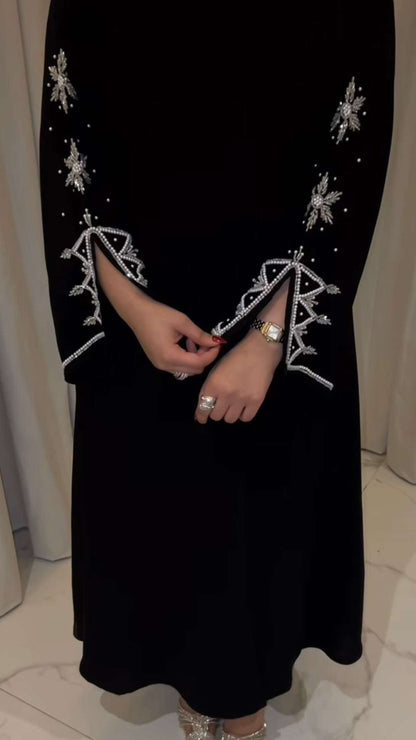 Pearl Slit Abaya