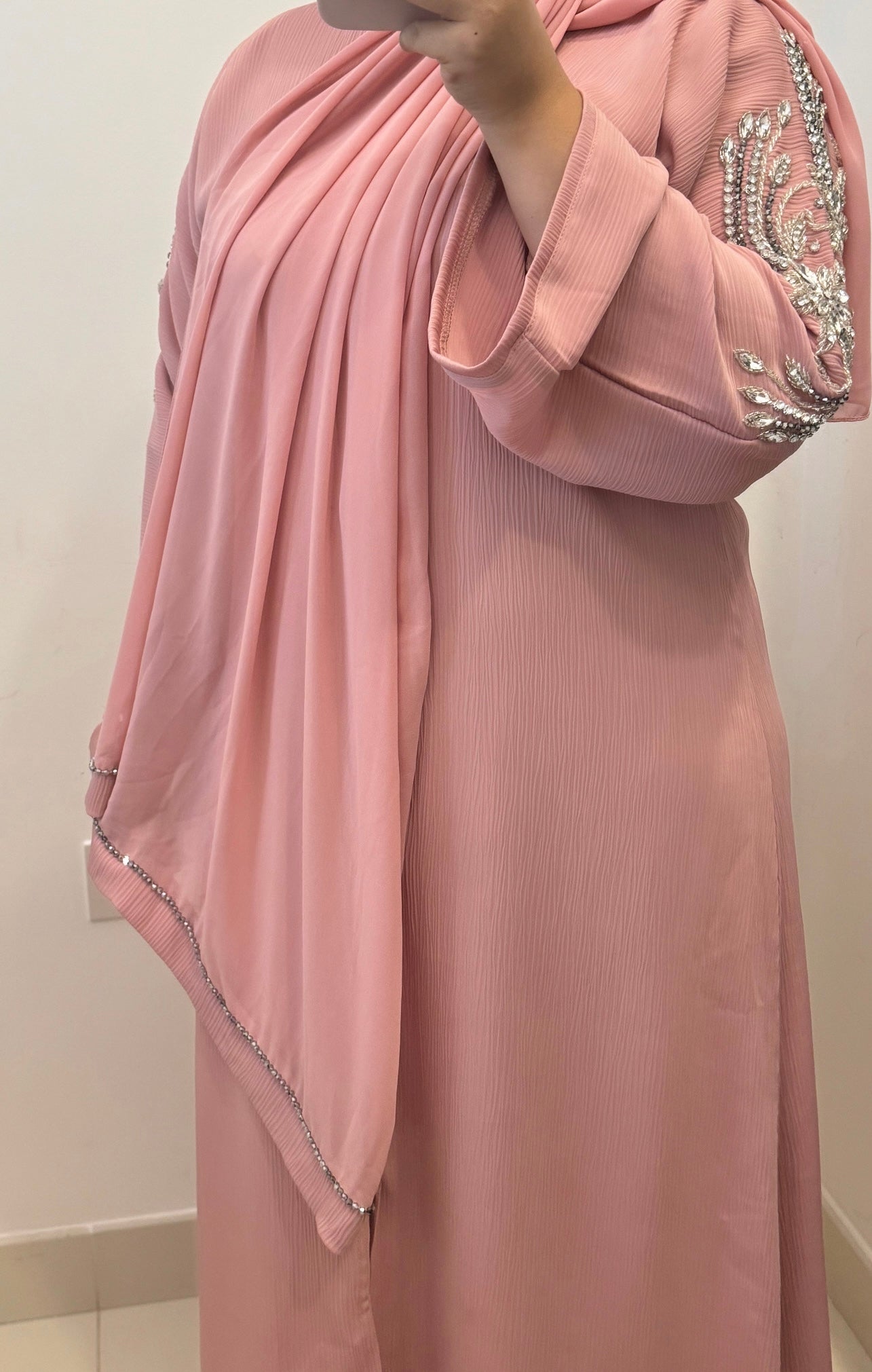Zoom Imperial Abaya